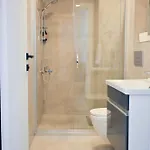 Hotel The Yk *